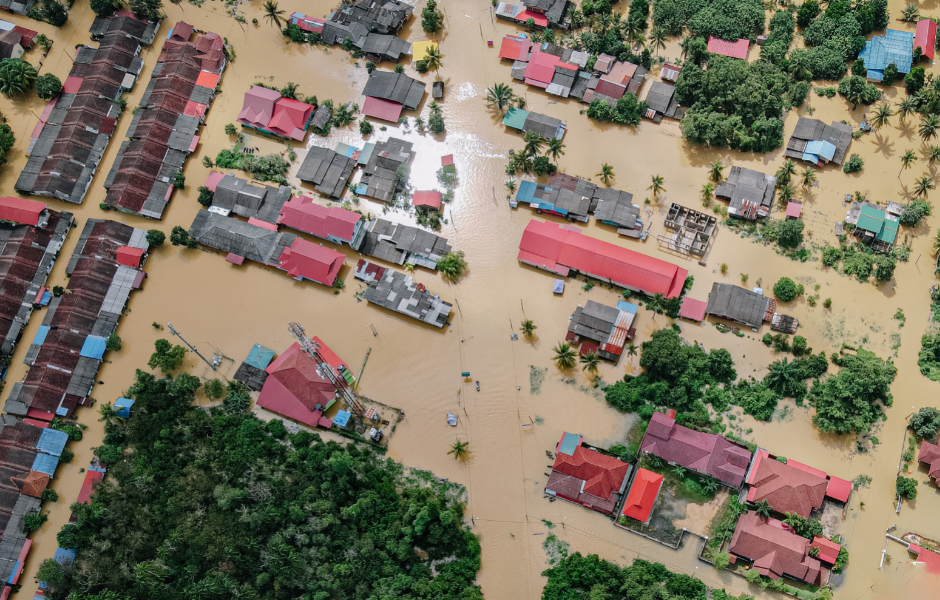 Why Use an Emergency Restoration Answering Service