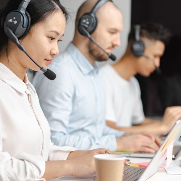 call center woman headset