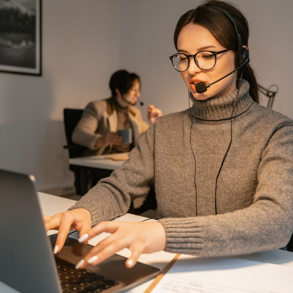 call center woman turtleneck